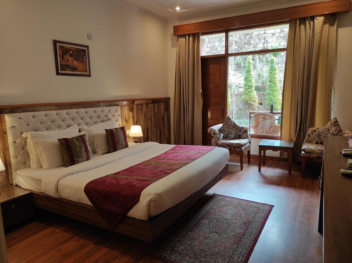 Aaroham The Watergate Hotel Bhīm Tāl מראה חיצוני תמונה